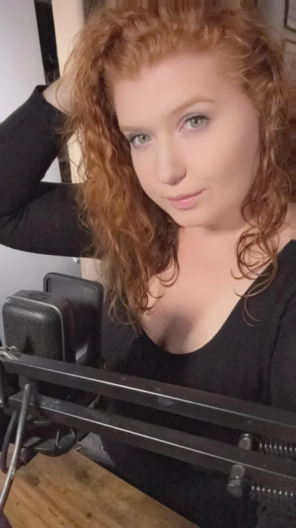 Best comment wins my attention. posted by daphyduck91