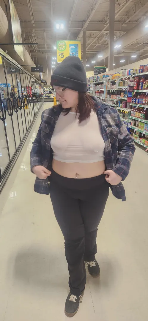 Best way to grocery shop posted by scarreddlittlemouse