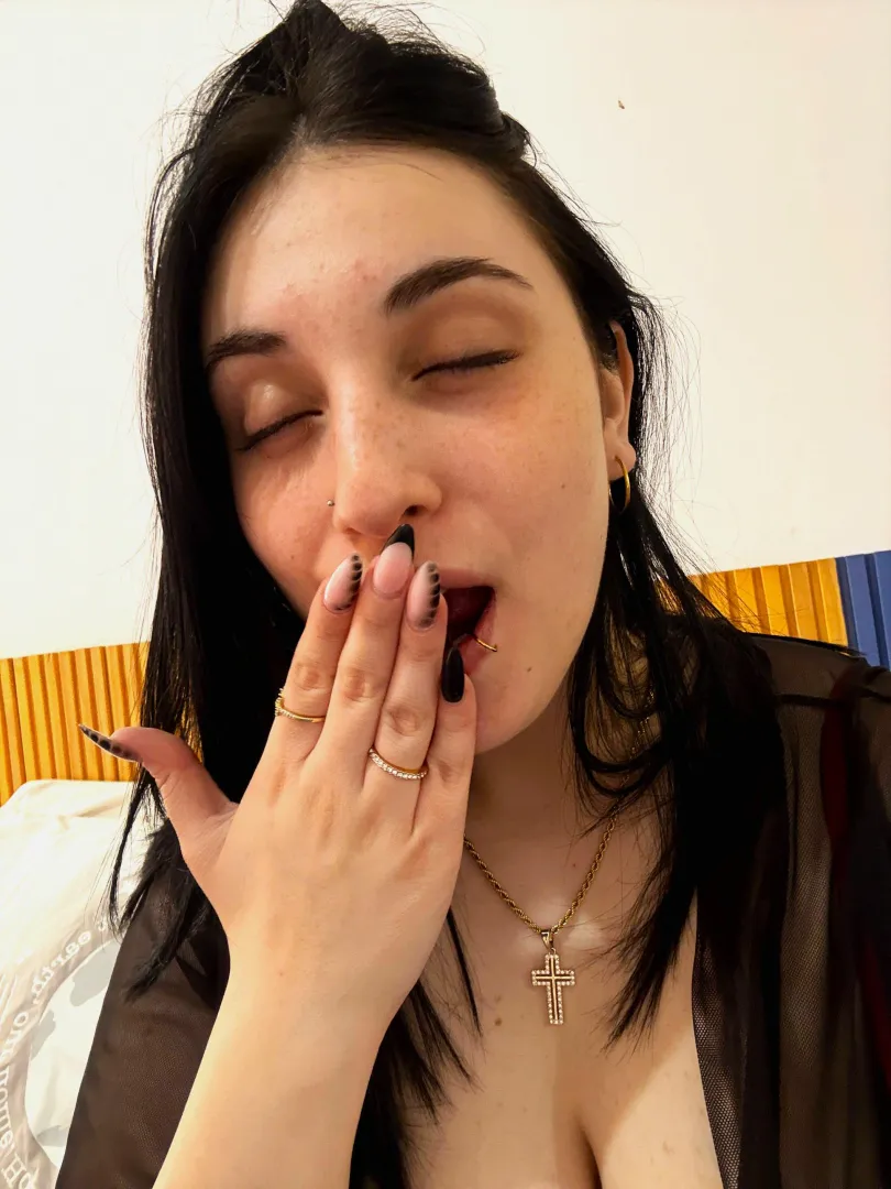 Bet my long nails have you thinking dirty already posted by CamiWyra