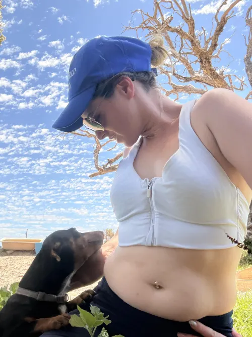 Bet my wiener is bigger than yours by lilmissloveable93