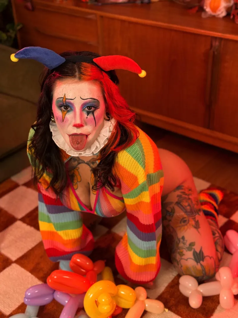 Bet you wish these were the clowns in your office posted by power_midget