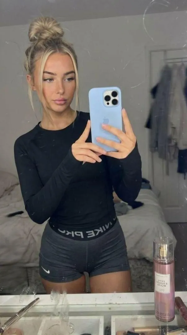 bet you’re already leaking to my fully covered gym set posted by Perfect_Meaning_9387