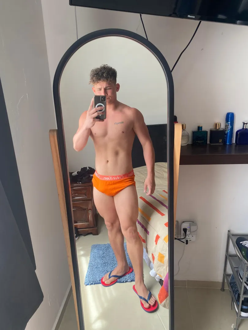 Bi 22yo posted by olympiamaster