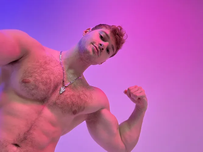 Biceps doing all the talking tonight by JonnyStuddOfficial