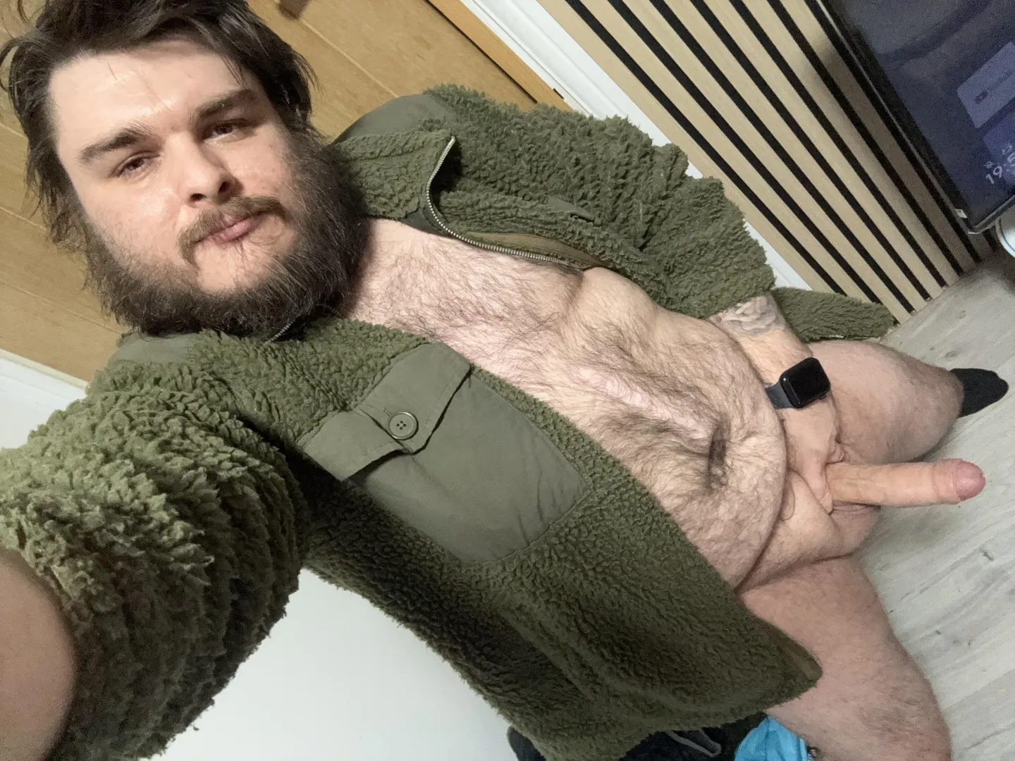 Big and hairy, perfect for the winter.. shame winter has just ended though posted by TheMVP94