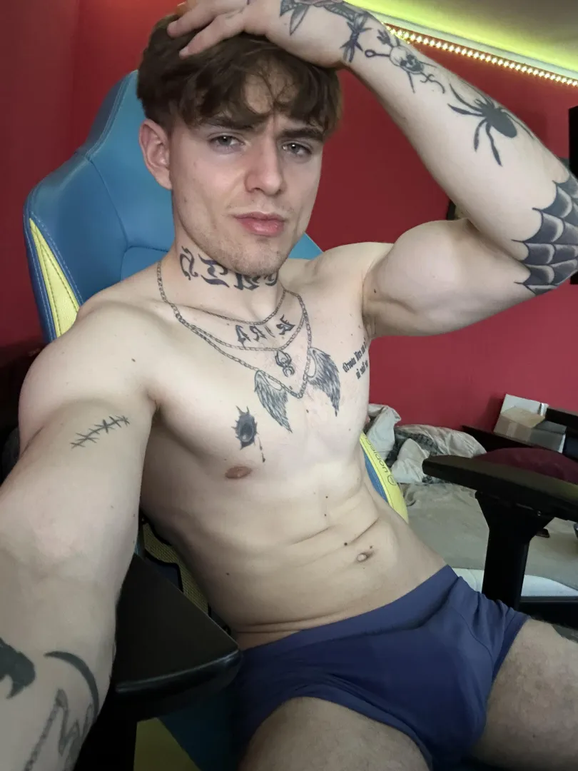 big and ready posted by imraezify