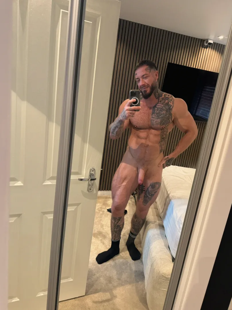 big enough to crush your face posted by Competitive-Bar822