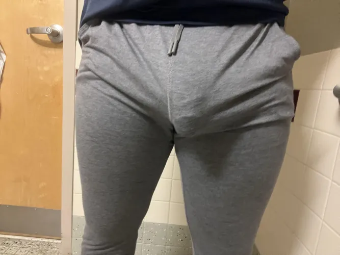 Big head for you by Vampire-tiger357