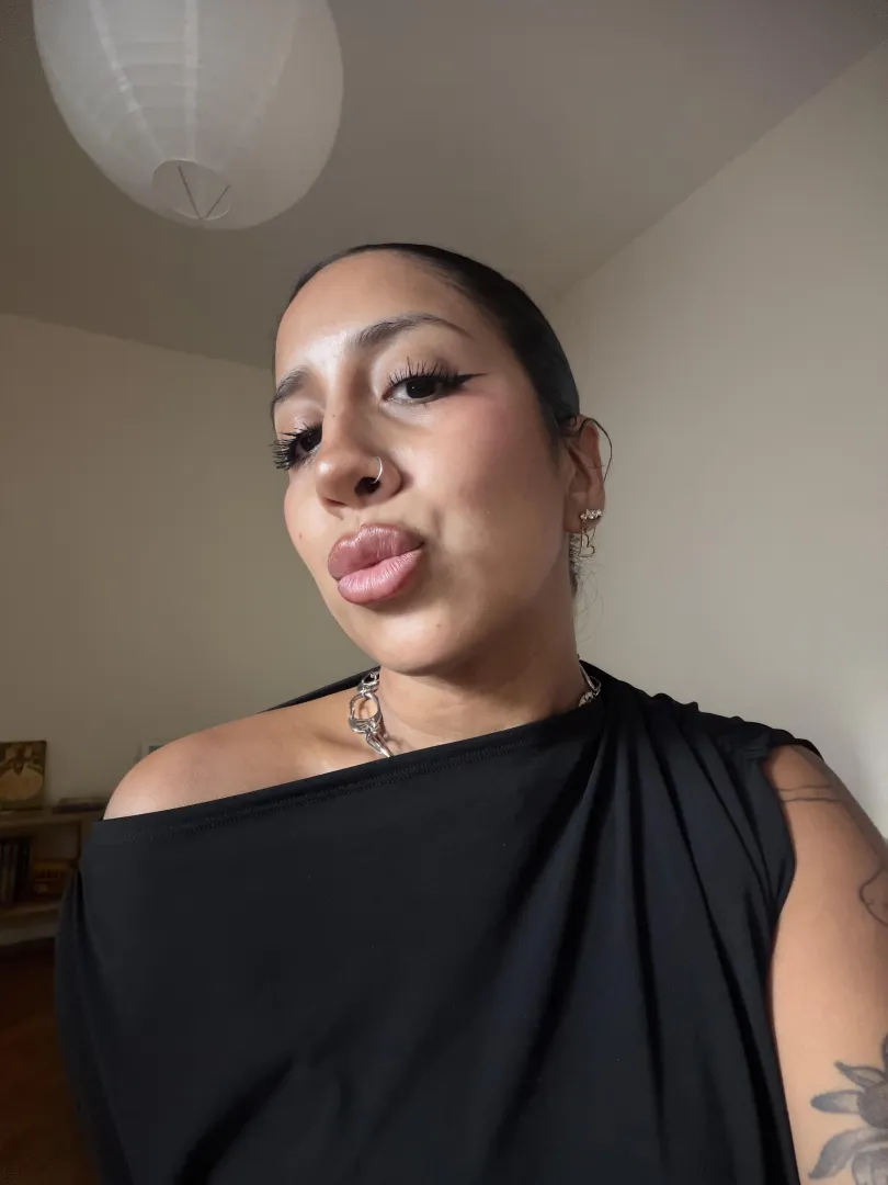 big lips posted by babygalsivip