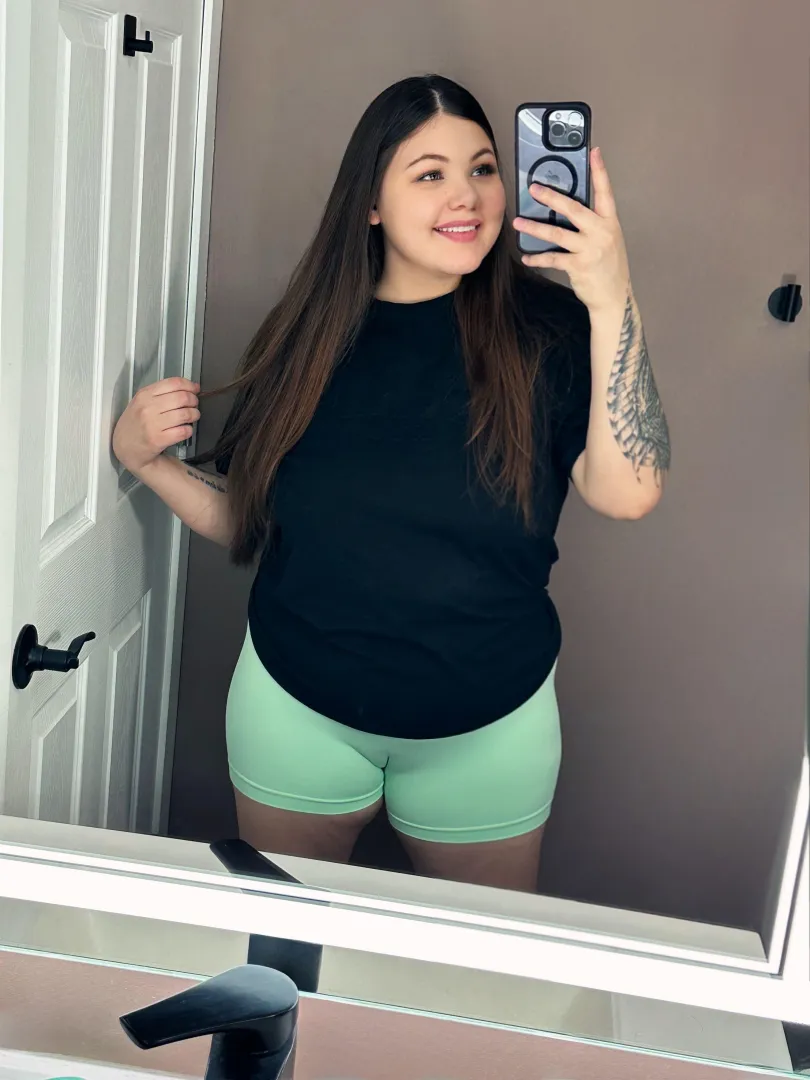 Big smile from a big girl… won’t hurt right?  posted by lovelycreamchrissie