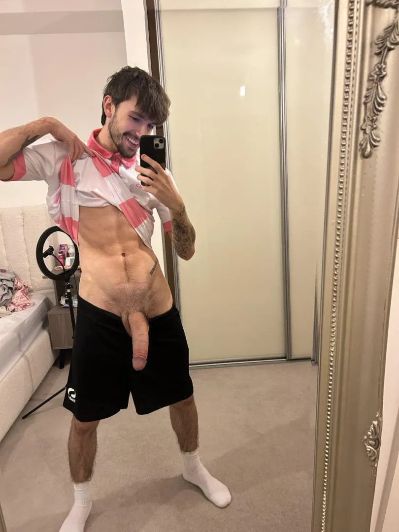 big thick cock here (23) posted by SinfulDoller