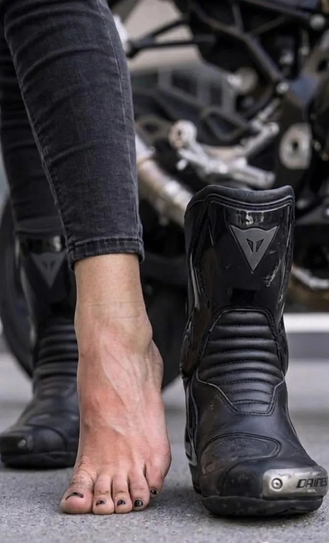 Biker girl toes marinated barefoot in biker boots posted by fantasy_strides76