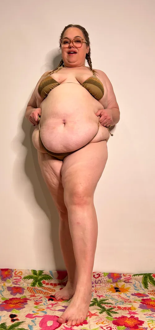 Bikini chubster by onlyjaynefan