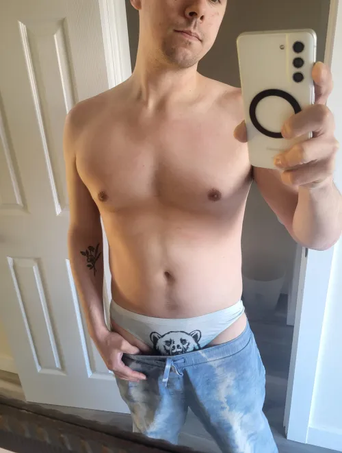 Bikini lounging even if there's still snow outside by troppourmoi