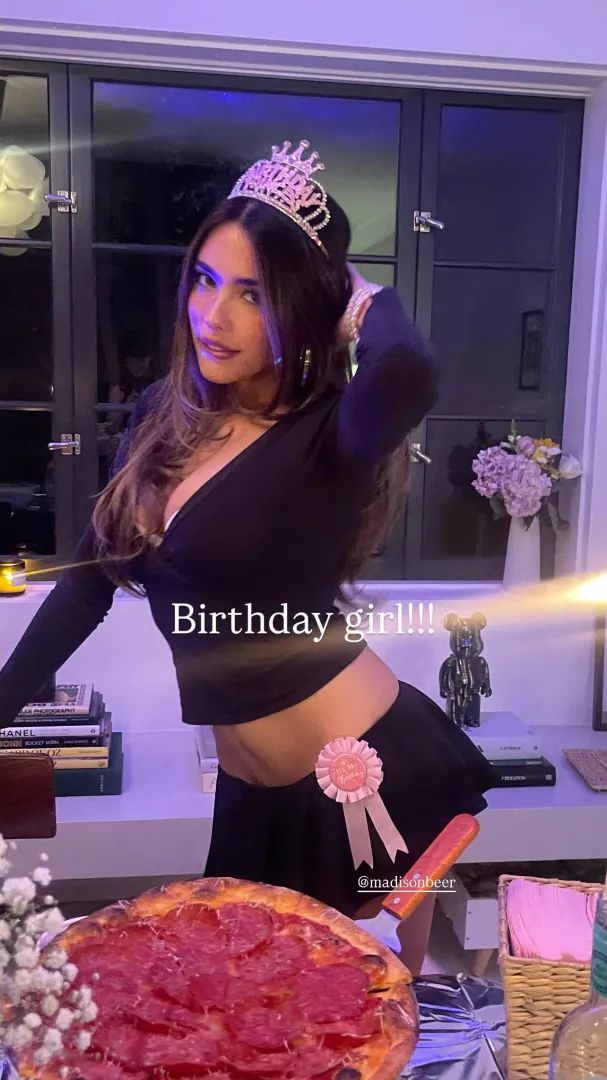 Birthday baddie posted by ophelly2
