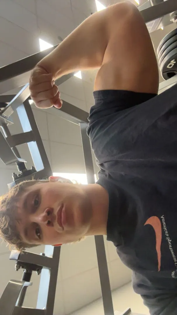 Bisexs posted by dommyyyyyy1