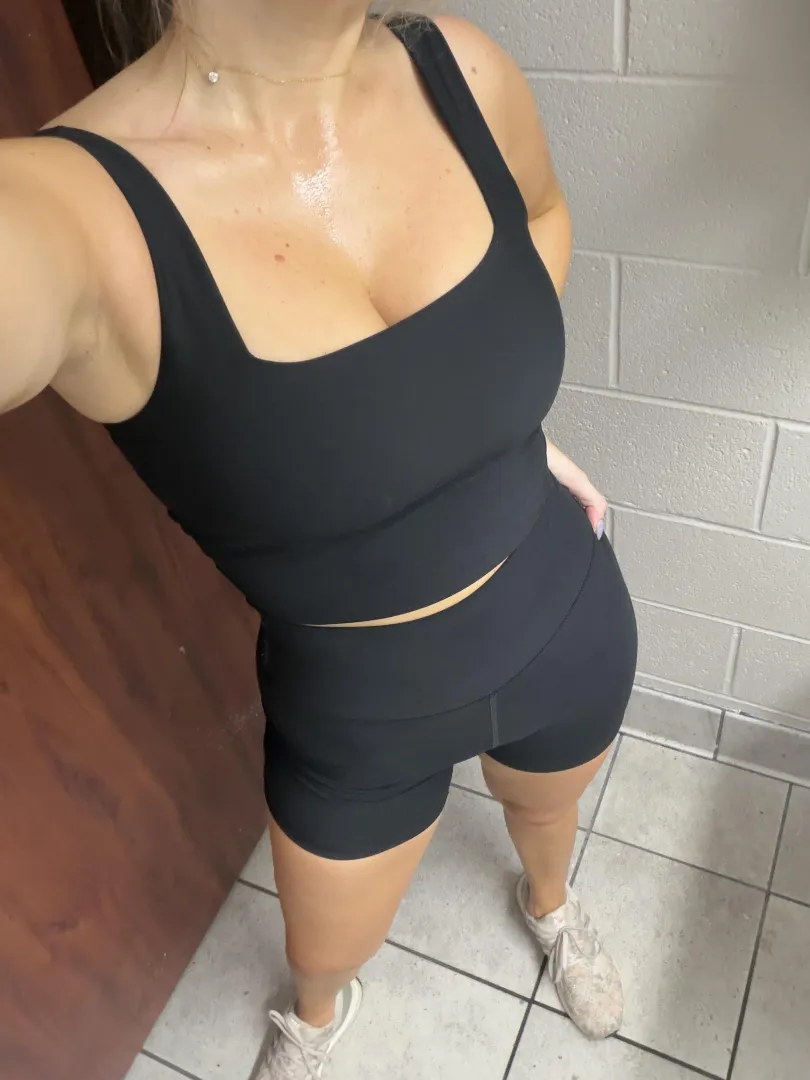 Black hides the sweat… is that a good or bad thing? posted by PsychologicalCode655