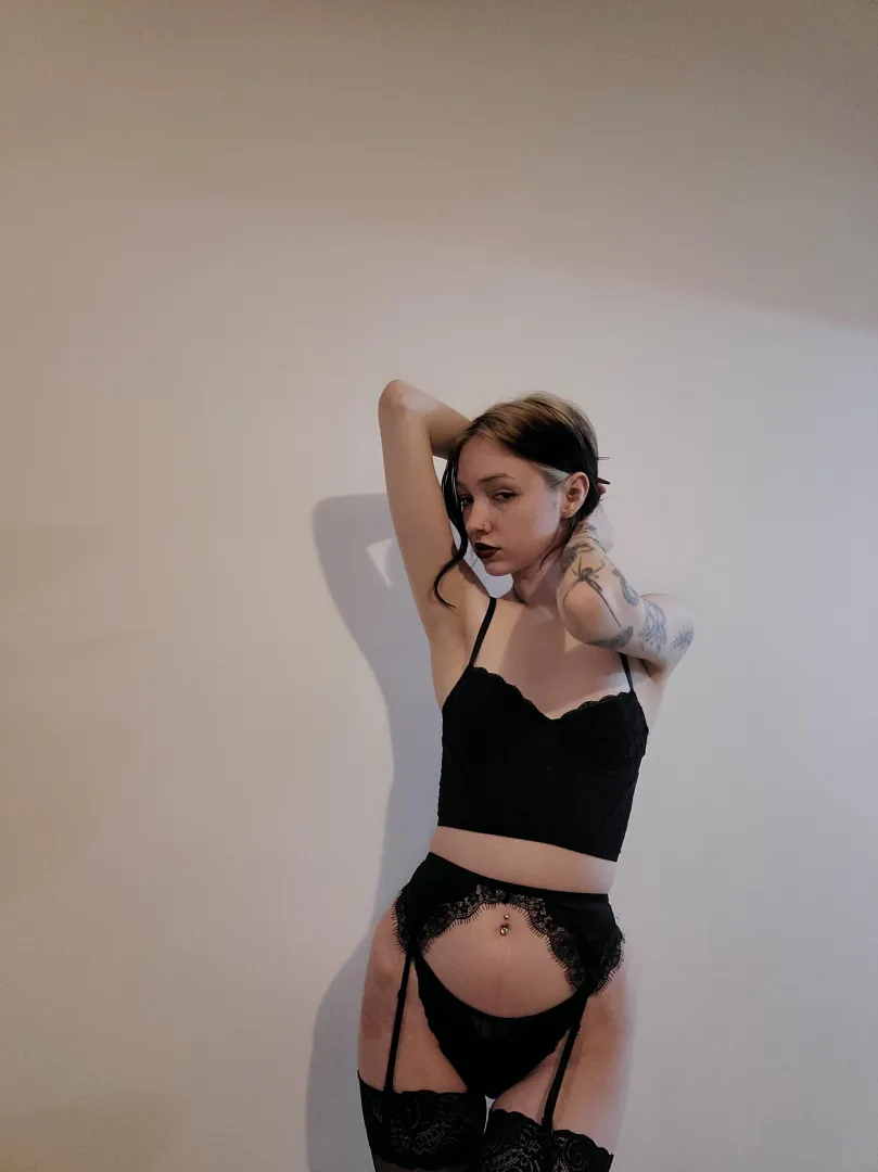 black is my fav color posted by 555winkme