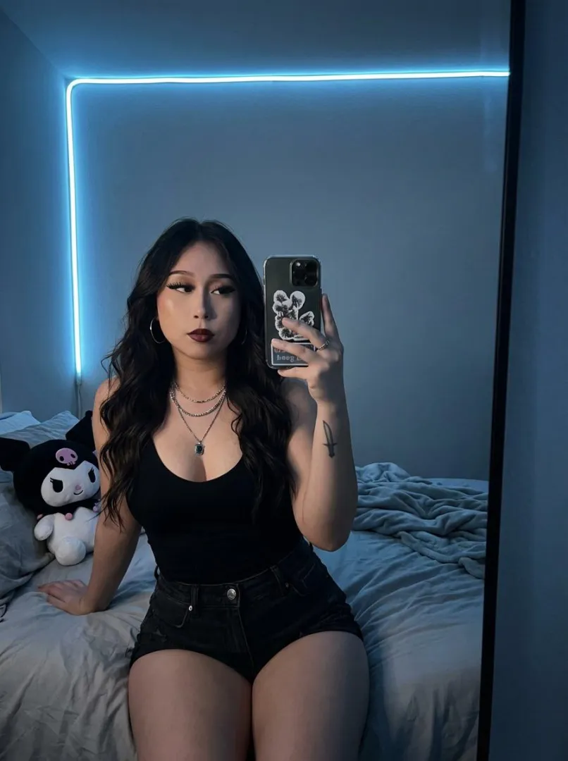 black is my favorite color posted by lewdgf