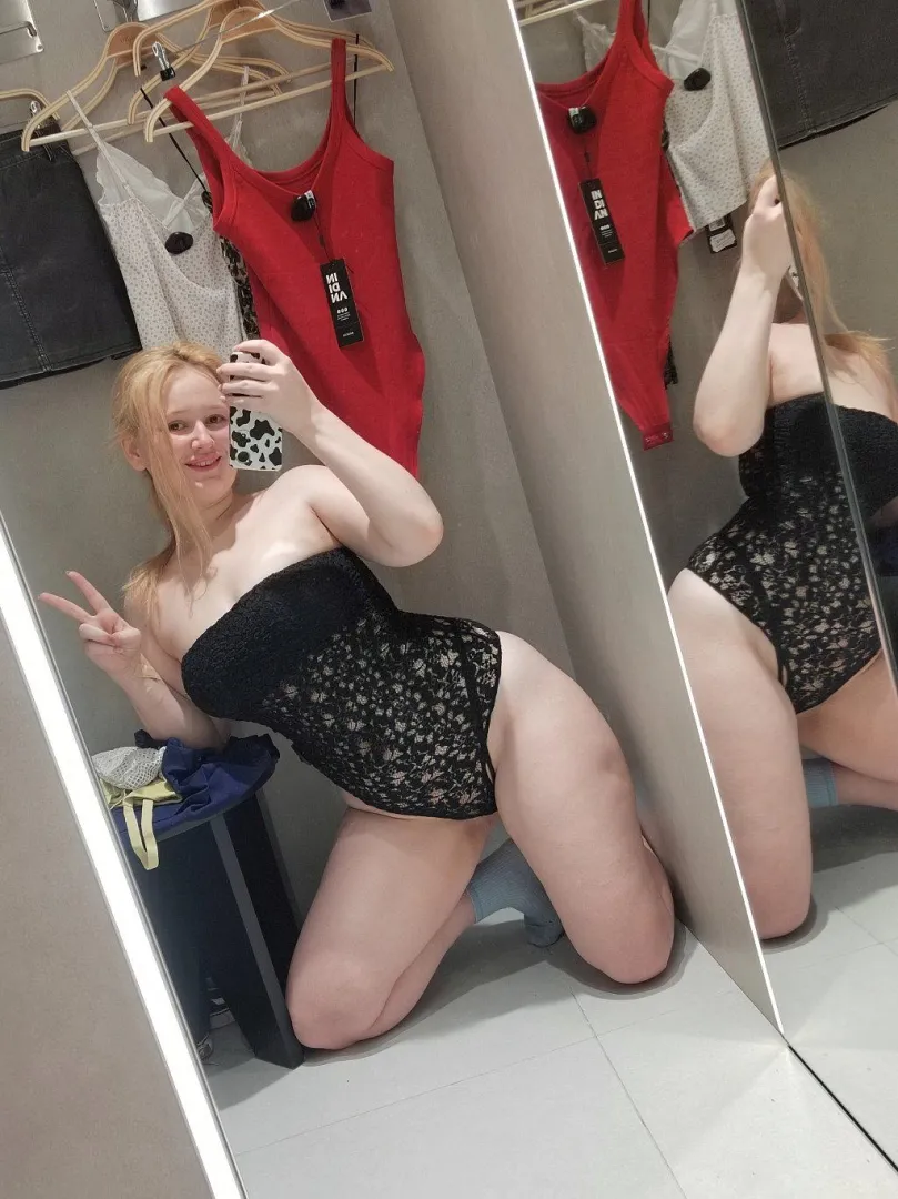 black lace always wins, should i take it home? posted by BigHeart_Dove