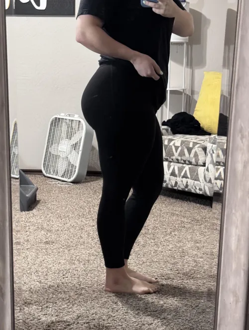 Black leggings can’t hide this boooooty  by SafeAsparagus1616