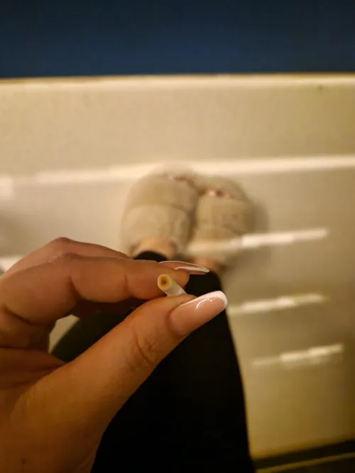 black lungs, white toes by asukyyy