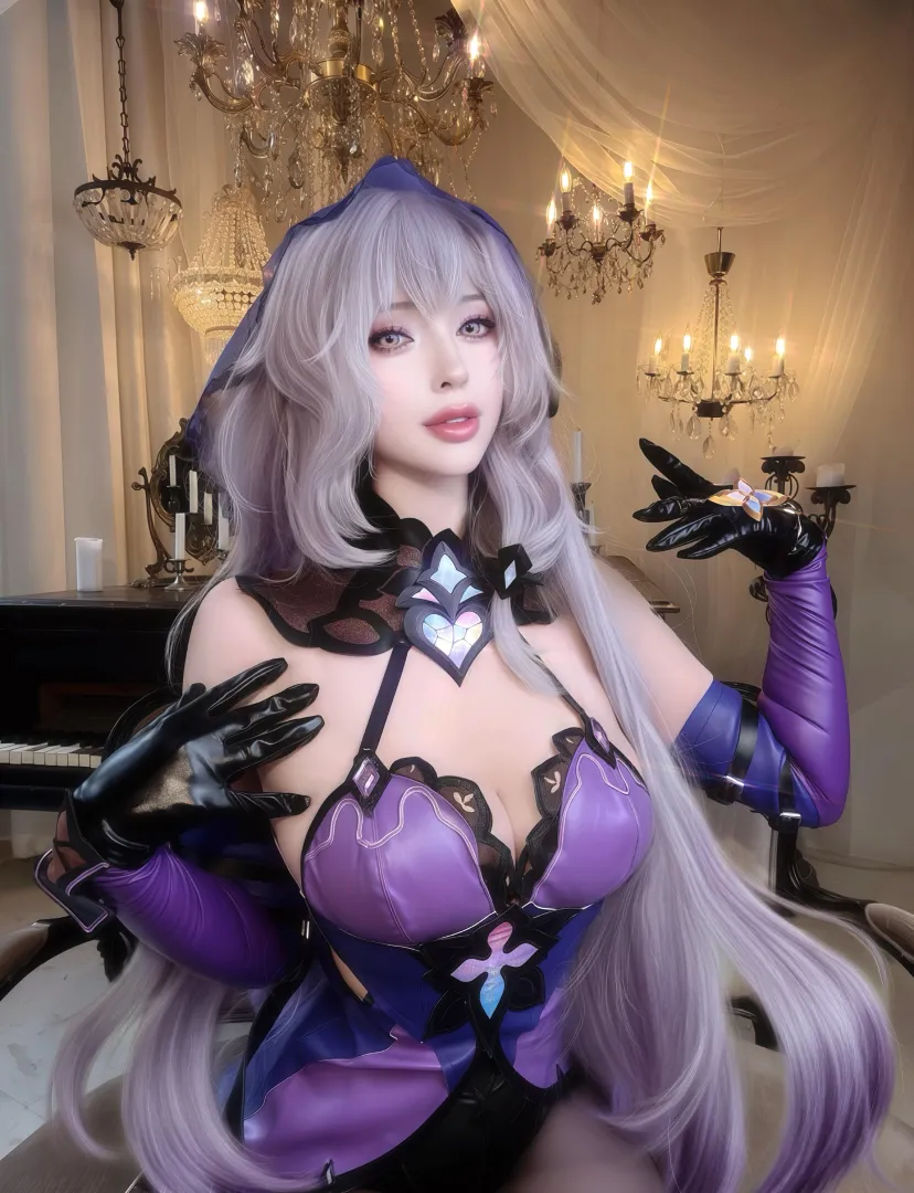 Black Swan from Honkai Star Rail by Nana posted by tastycosplayer