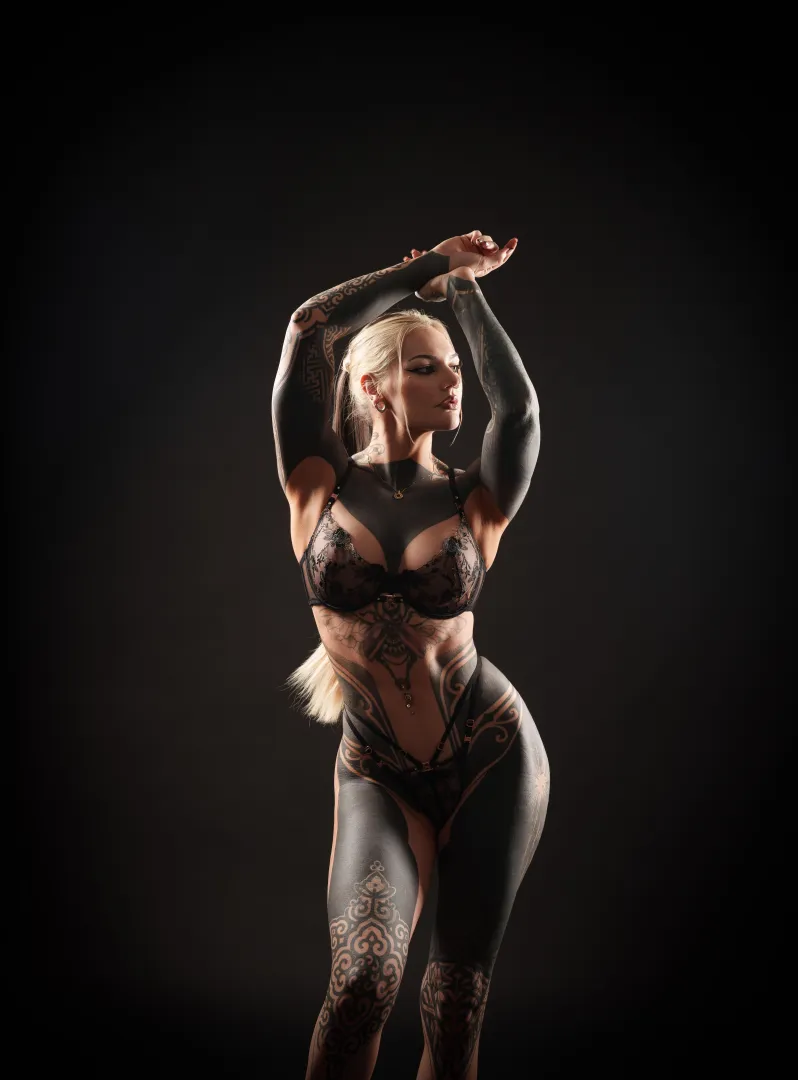 Blackout tattoo beauty. posted by 0lent0