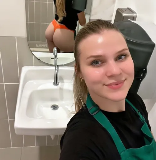 Blonde barista always looking to fuck by NoFaceQueen