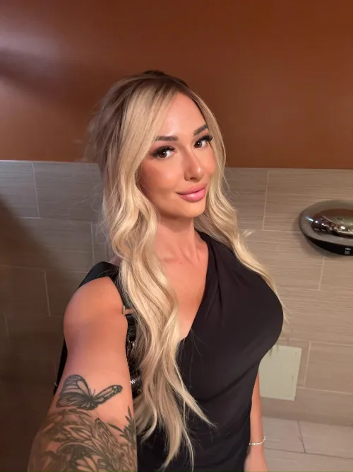 blondes wear it better by FitnessBarbiee