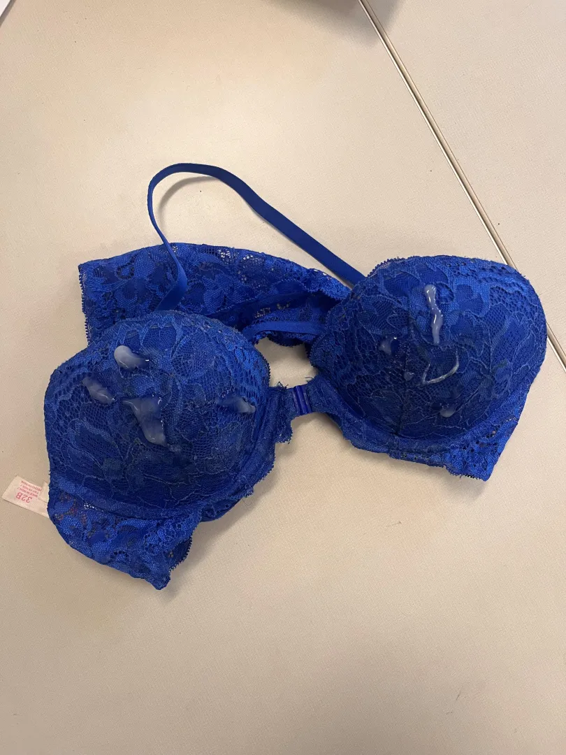 Blue lace 32B posted by Confident-Cost8504