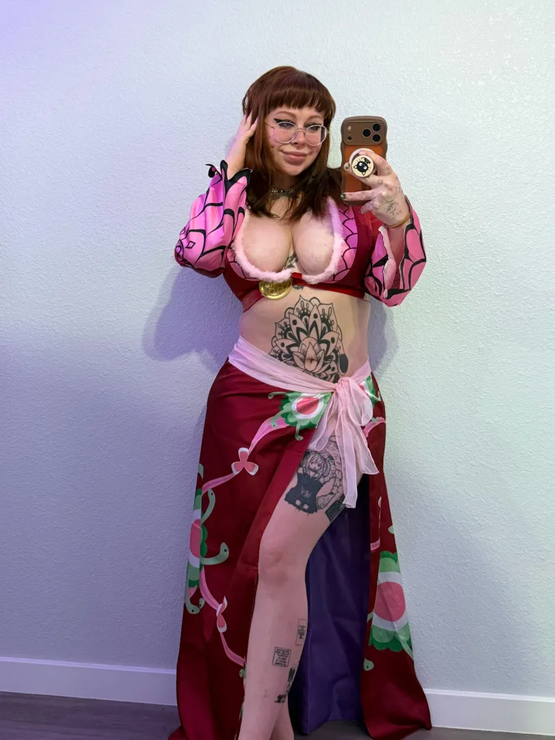 Boa Hancock (Jaz) [One Piece] posted by ThirstTrapology