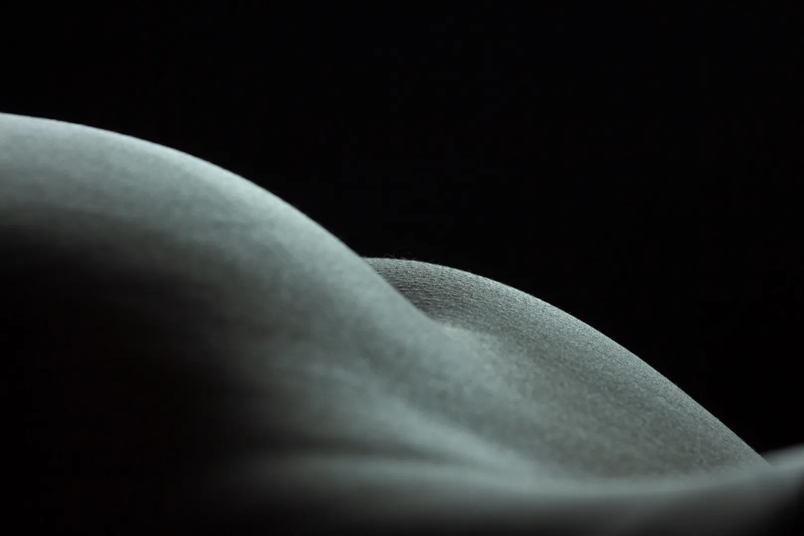 Bodyscape 001 posted by Adventurous-Tap7648