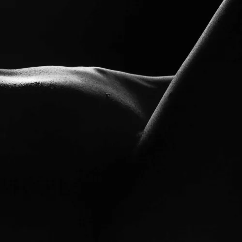Bodyscape 032 by Adventurous-Tap7648