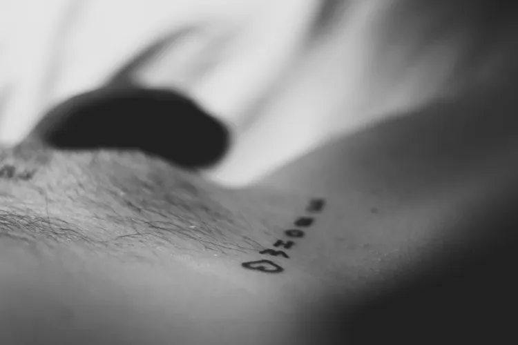 Bodywriting by pierced_654