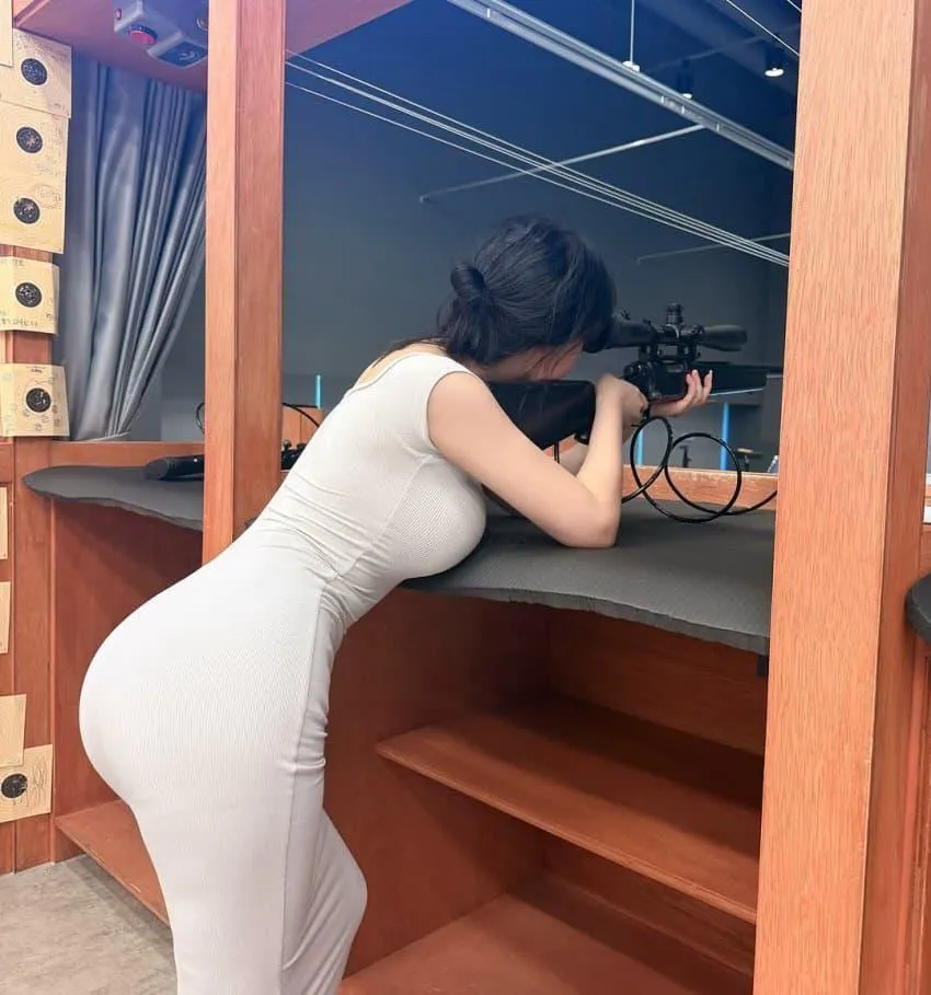 Bolt Action Rifle posted by Eat_ya_veggies