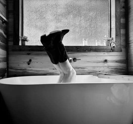 Boots in the bath [F] by cd7071