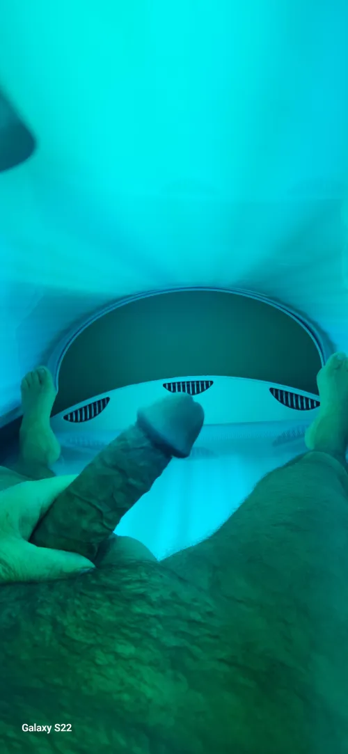Bored in tanning bed by No-Survey4004
