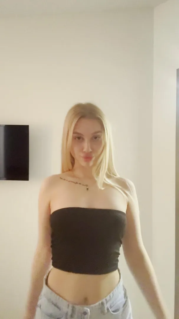 bored of usual, any strangers want to meet tonight? posted by fairygoddess_909