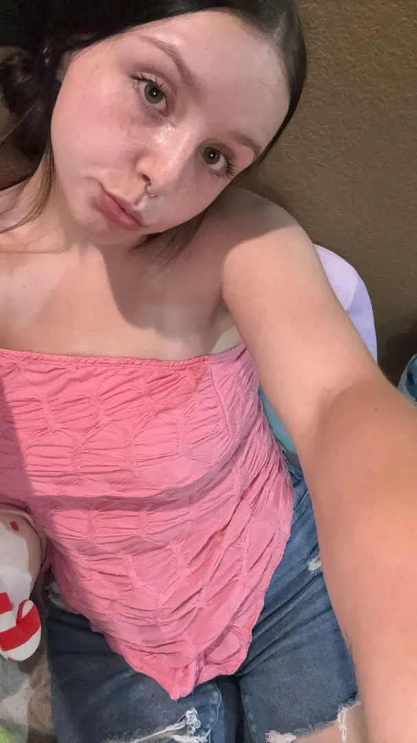 born to be your slut posted by cassieonlyxo