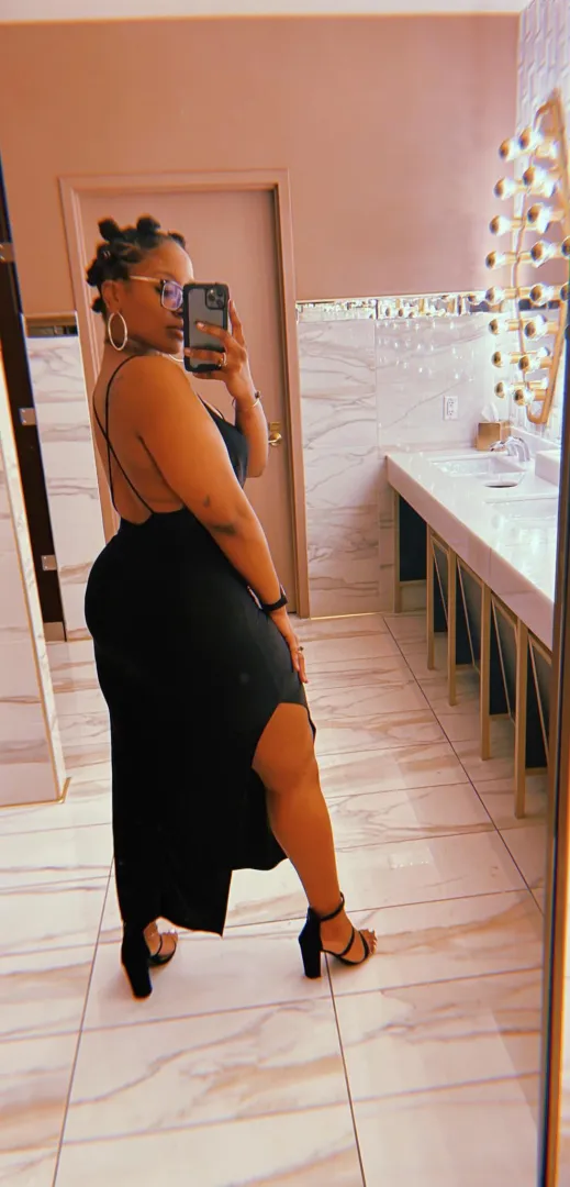 bow down to your supreme posted by milfunplugged