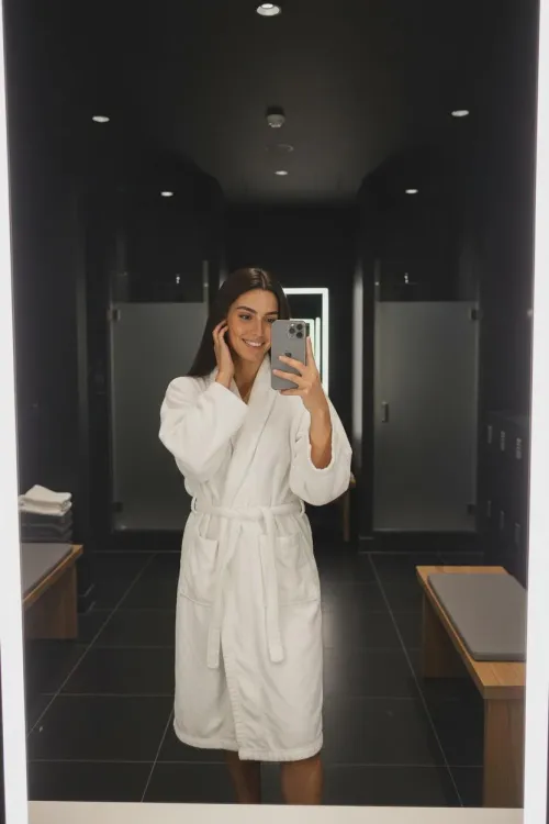 Bow to me by PhoenixStarrrrr