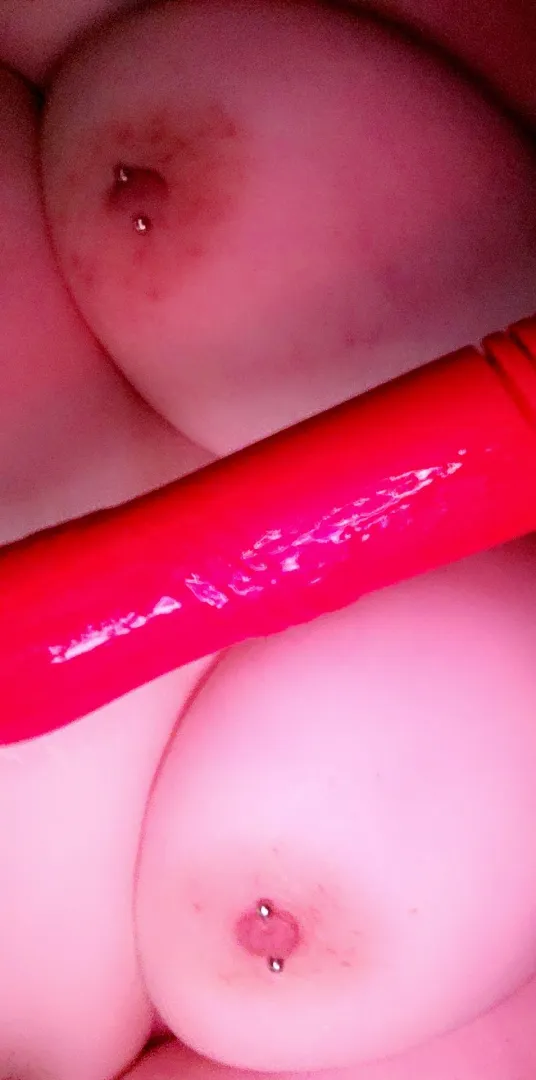 Boys are cheats and liars, they're such a big disgrace! Get in before I go full lesbian  32[F4M] posted by WeakAstronomer4042