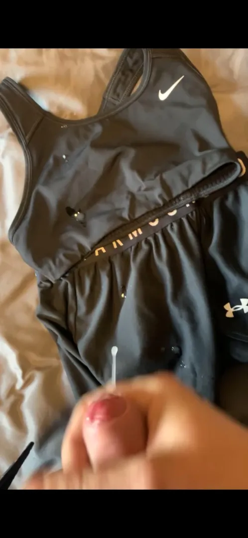 Bra and leggings posted by [deleted]