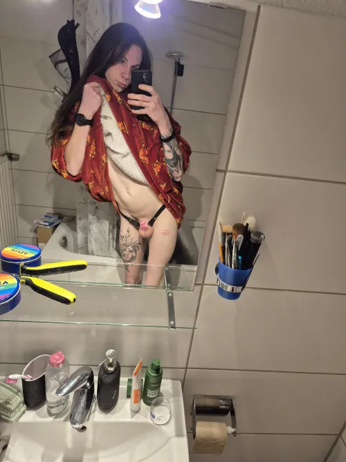 Brav im cage hihi by Amazing-Homework-355