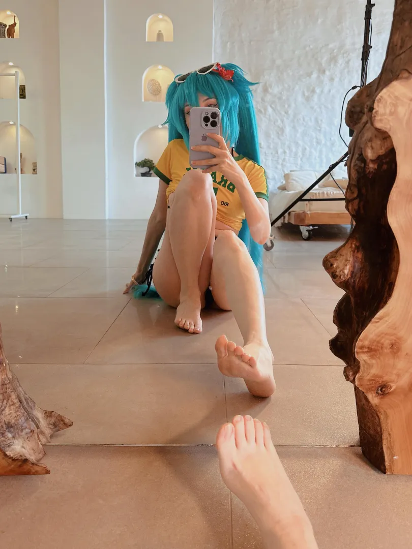 Brazilian Miku by Tanuki_tyan posted by tanuki_tyan