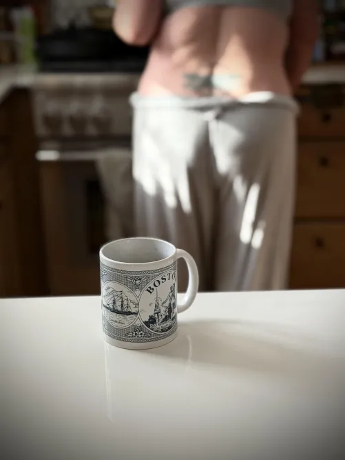 Breakfast sandwiches coming up! by SimonC_