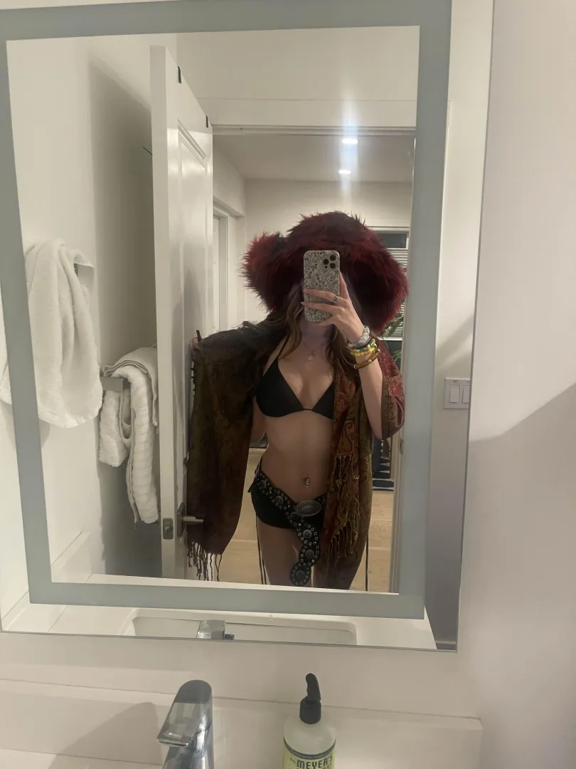 Bring your ugly wife along, I have space for another footstool . posted by DangoMochiFindomm