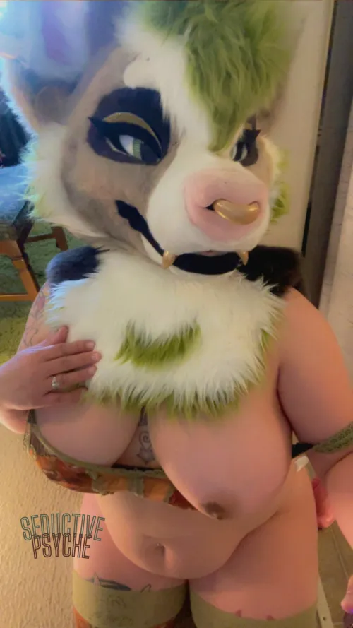 Bruh my boobs are so heavy.. hold them  by SeductivePsyche