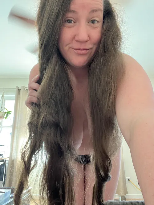 Brush my hair  by TiaTigress